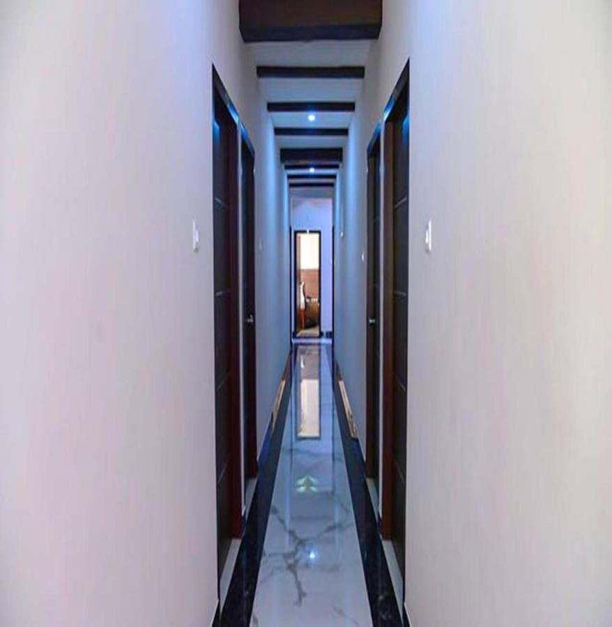 Fabhotel Nb Venkateswara Grand Inn Tirupati Bagian luar foto